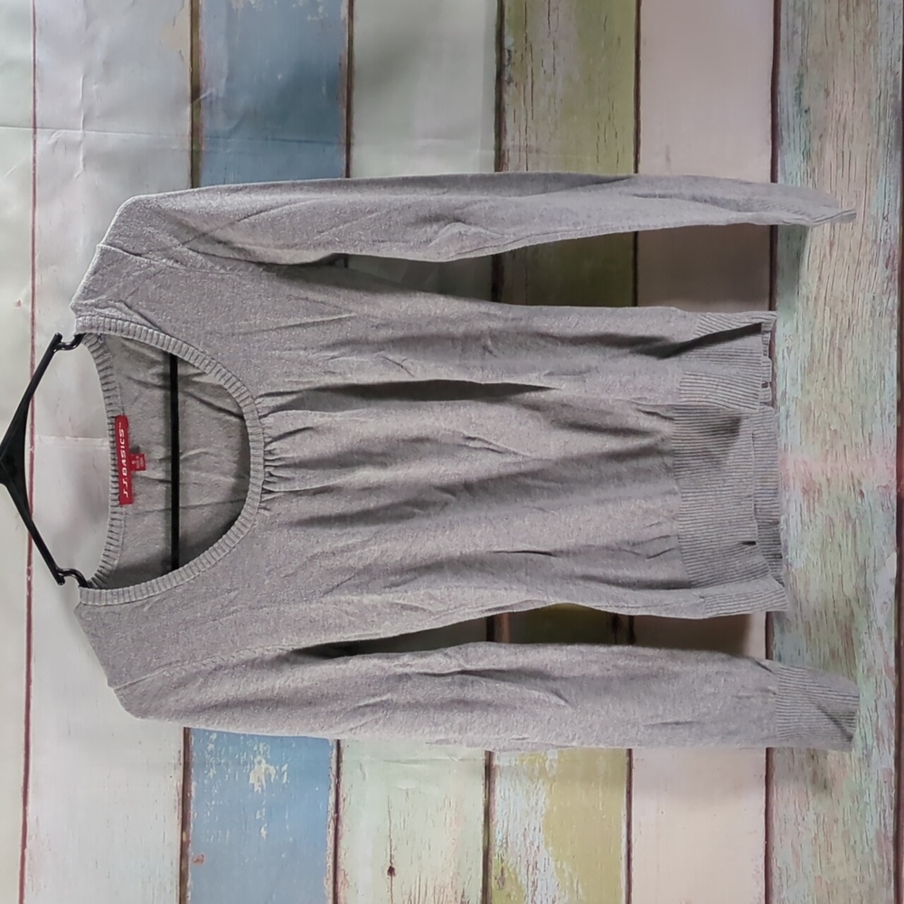JJ Basics Gray Sweater